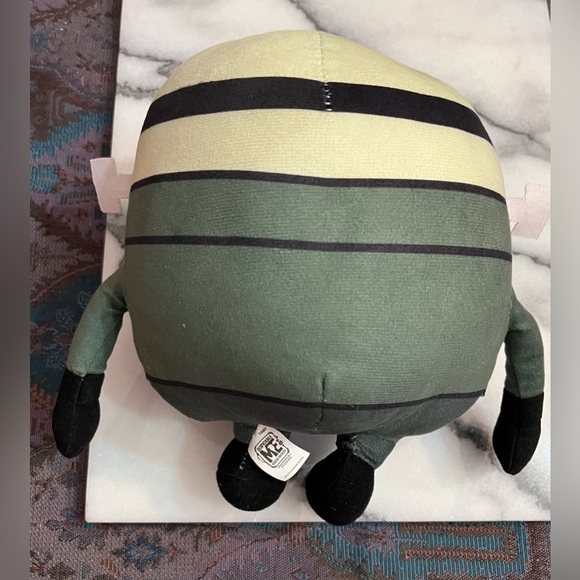 Universal Studios Despicable Me Minion Frankenstein Monster Minion Plush 9" - Picture 12 of 12